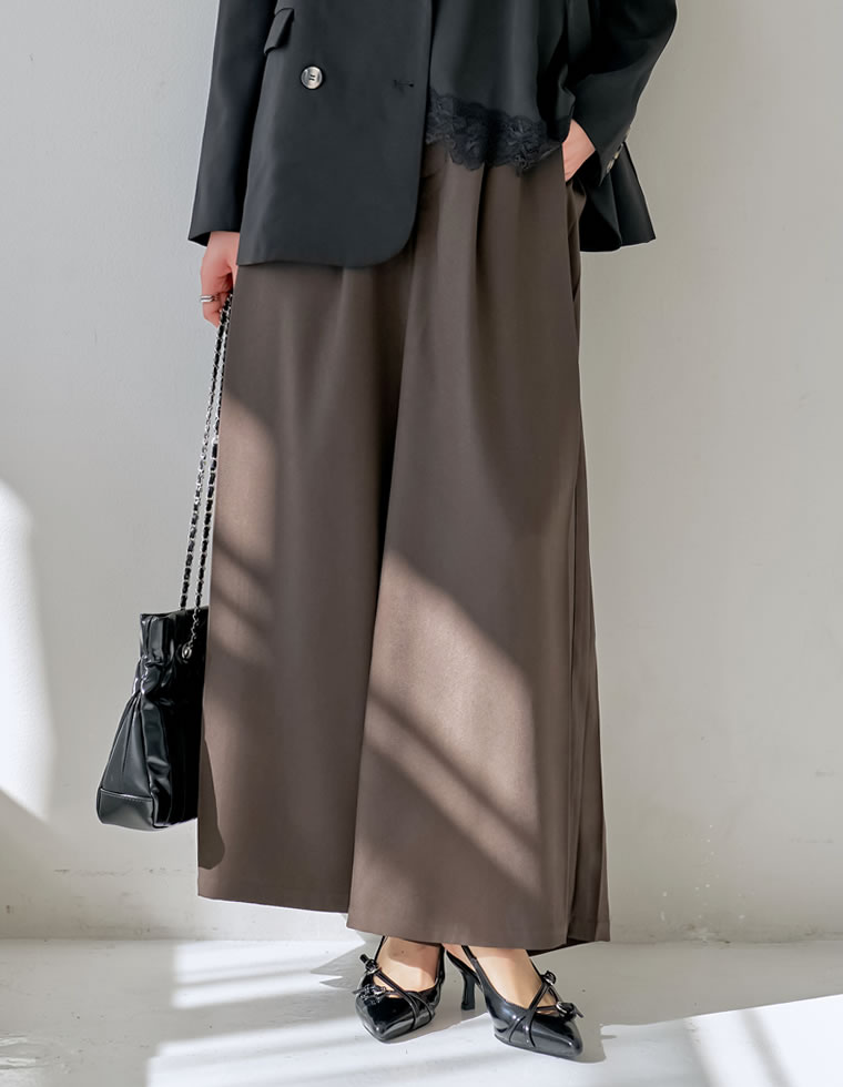 ツイルサイドタックストレートパンツ