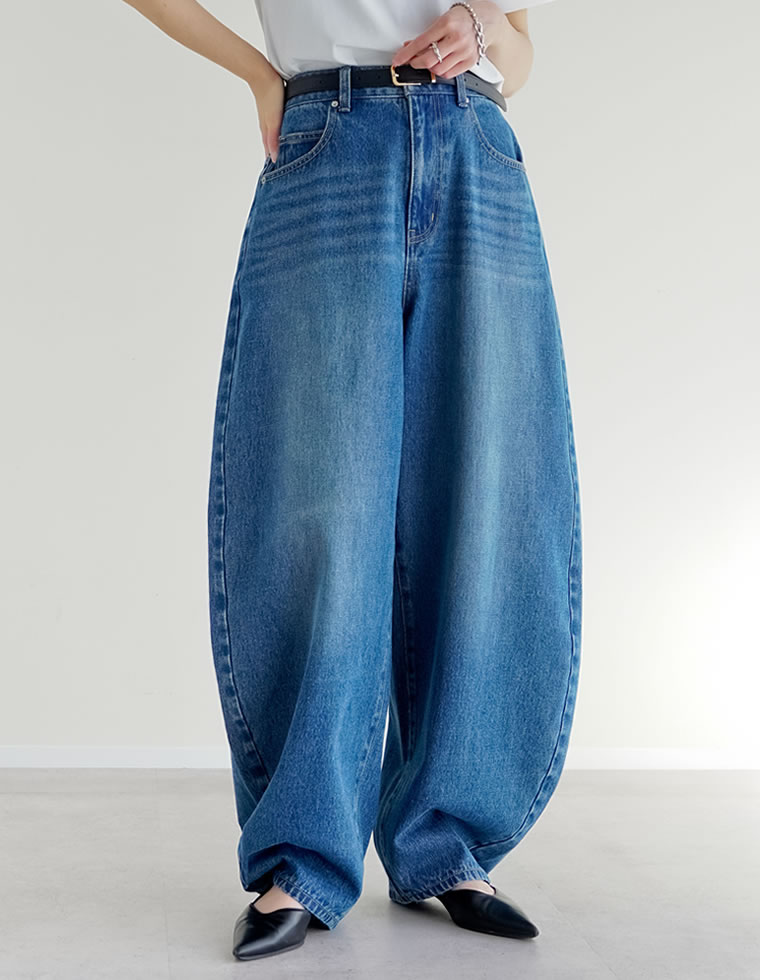 バルーンワイドデニムパンツ