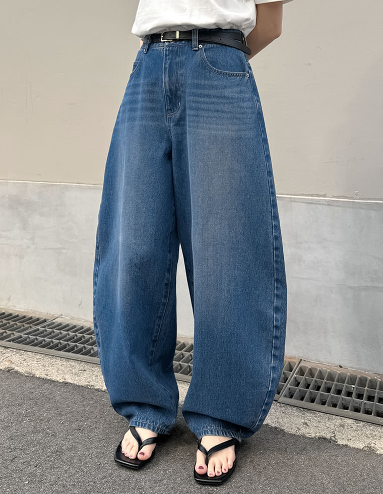 バルーンワイドデニムパンツ