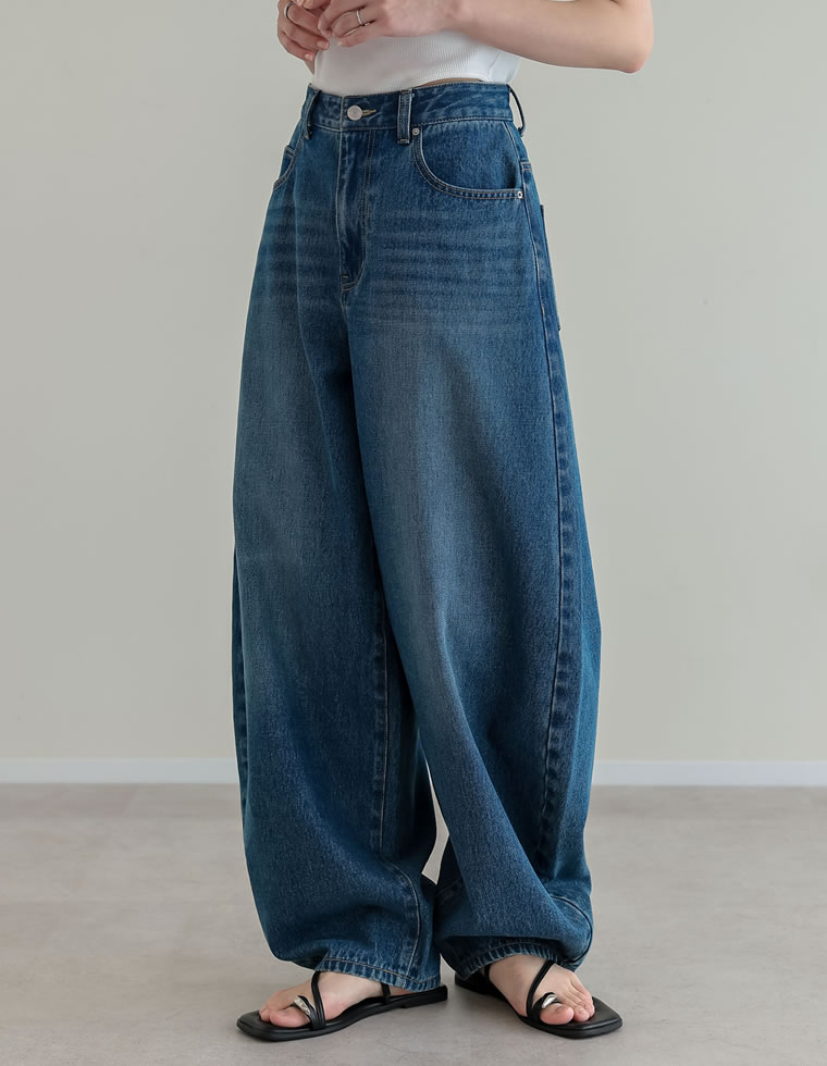 バルーンワイドデニムパンツ