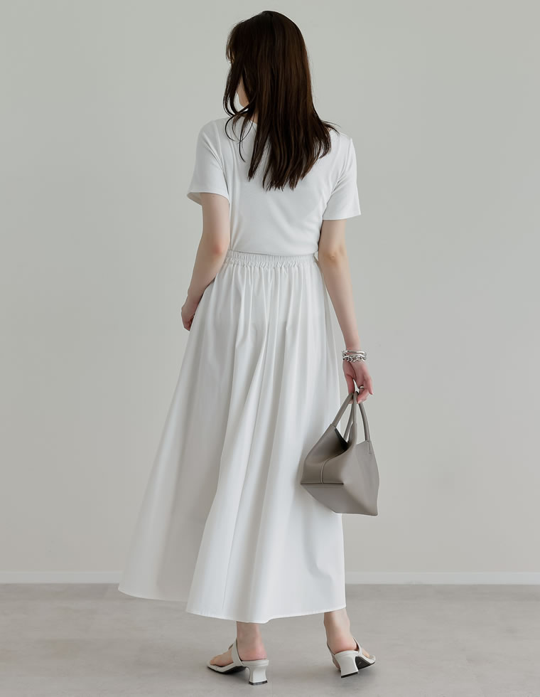 撥水加工タフタロングフレアスカート
