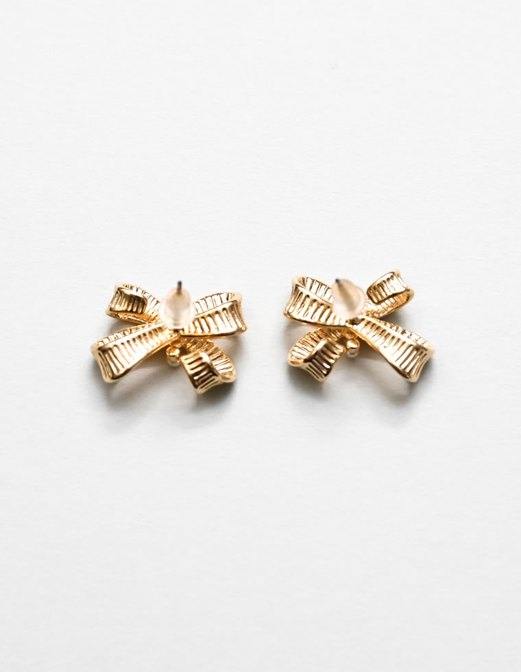 メタル×フェイクプチパールリボンピアス