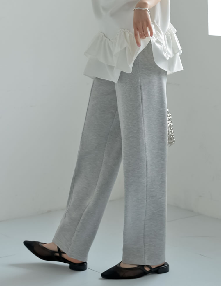 ダンボールピンタックテーパードパンツ
