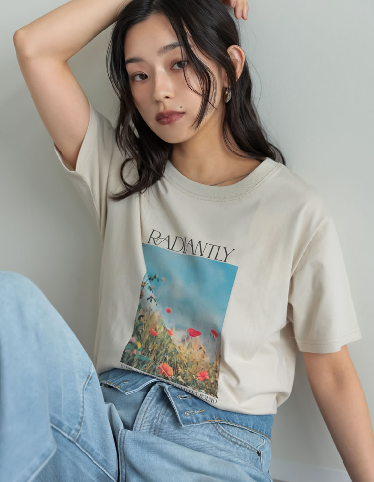 フラワーフォトプリントTシャツ