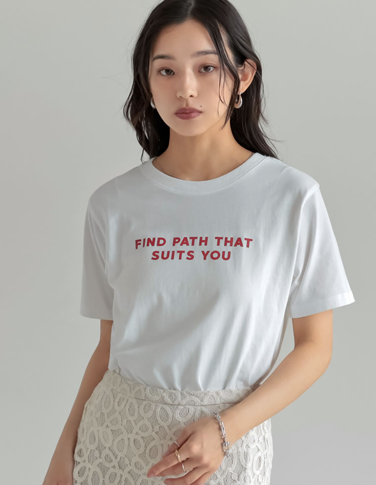 プレーティング天竺スローガンTシャツ