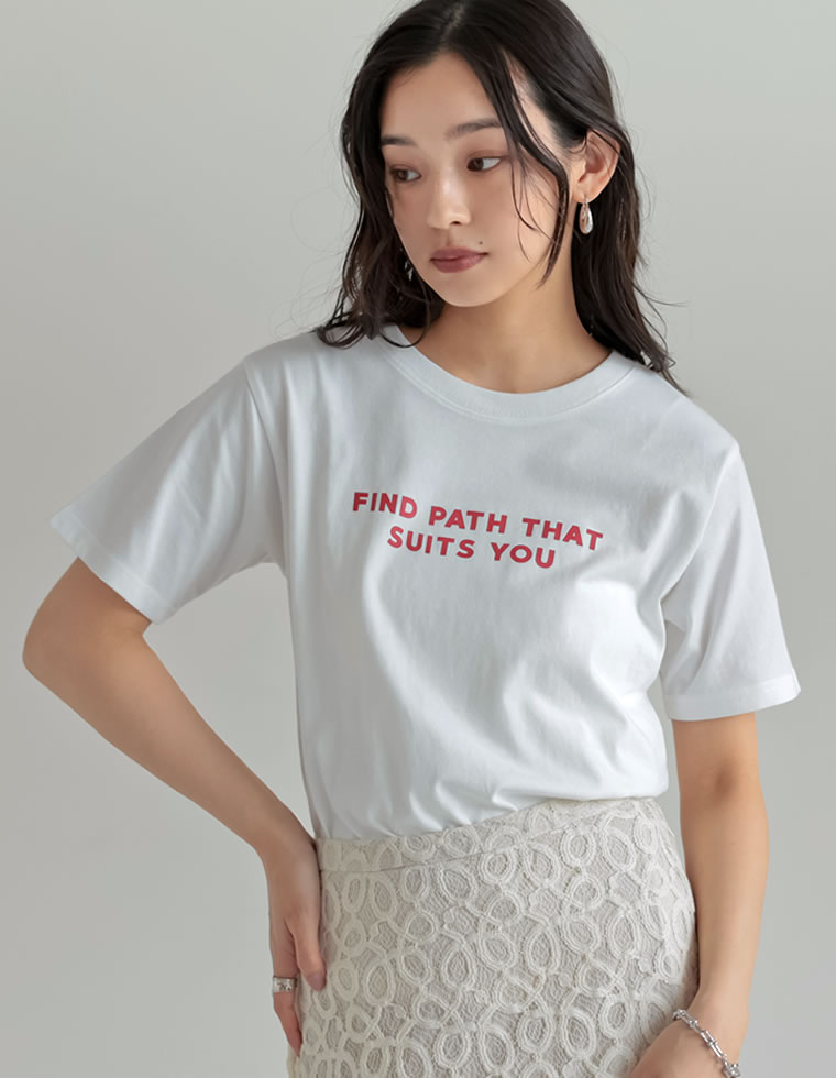 プレーティング天竺スローガンTシャツ