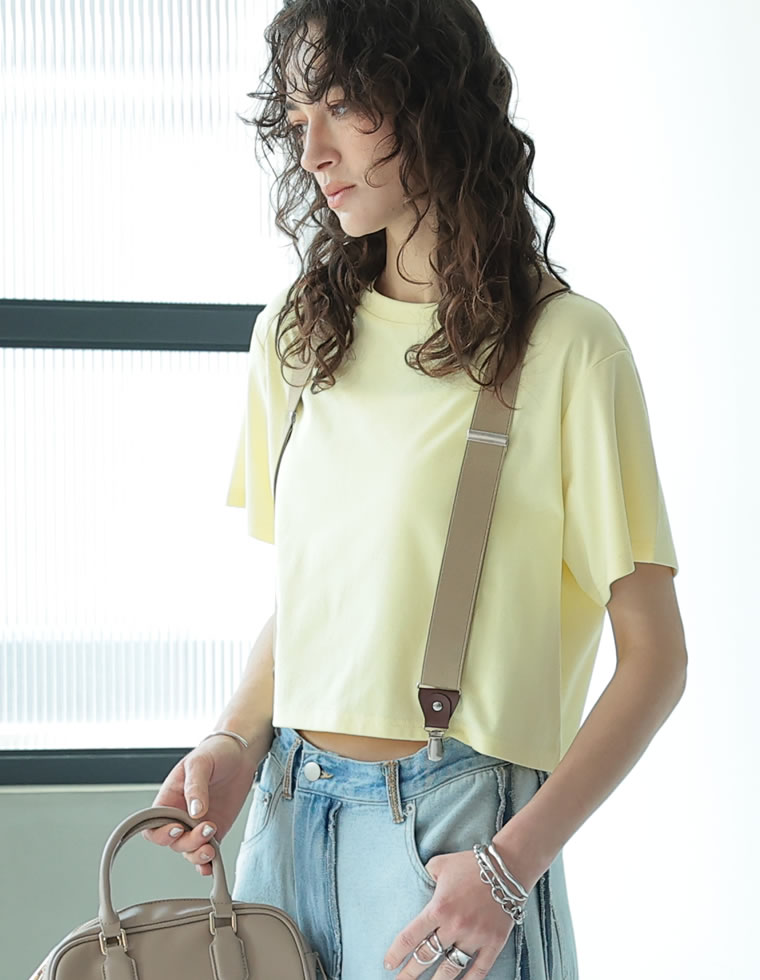 セミクロップド半袖Tシャツ