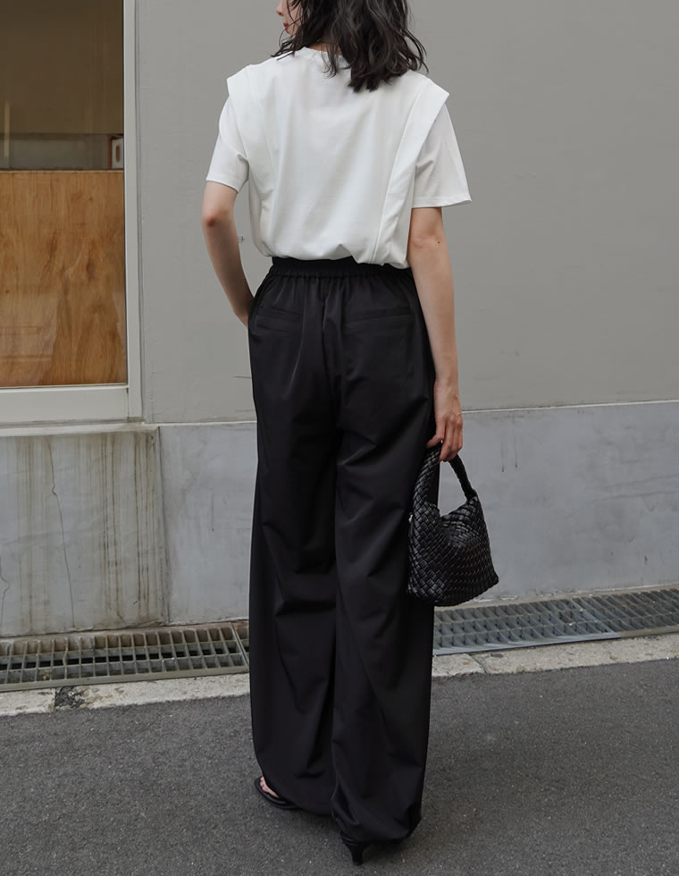 ショルダータックＴシャツ