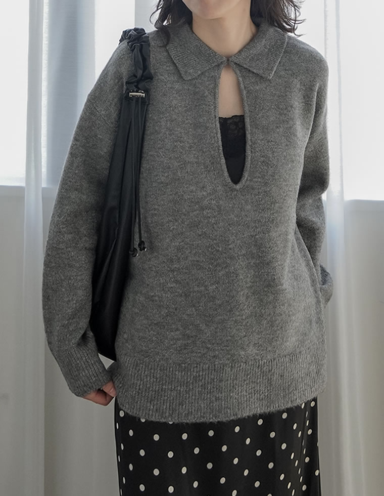アルパカタッチホック付きニットトップス
