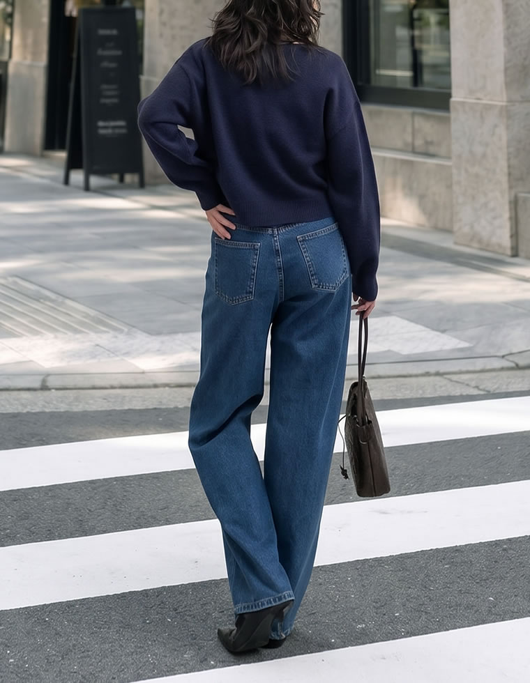 アルパカタッチクロップド丈Vネックニット