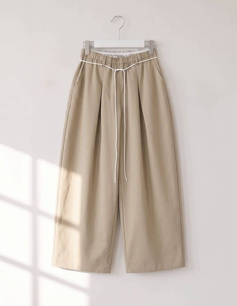 ウエストレースドッキングタックパンツ